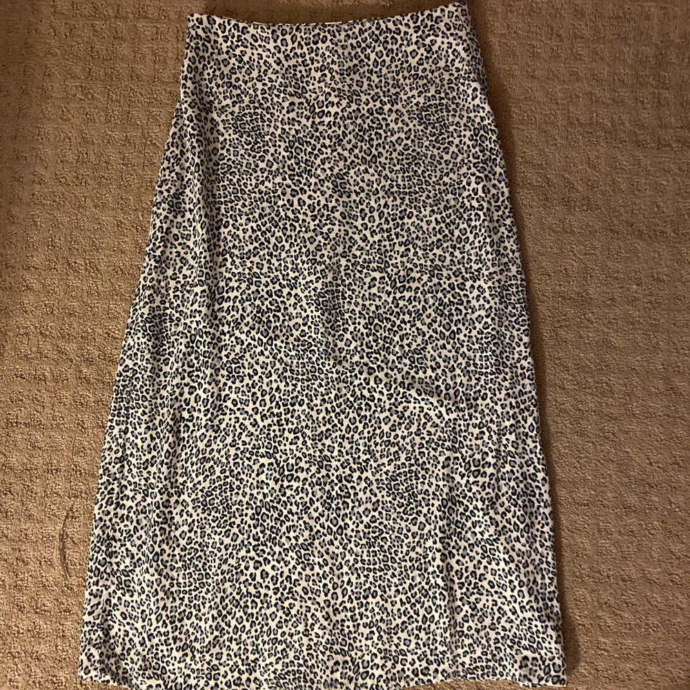 BRANDY MELVILLE CHEETAH SKIRT